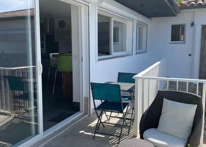 3 Etoiles Entierement Renove 